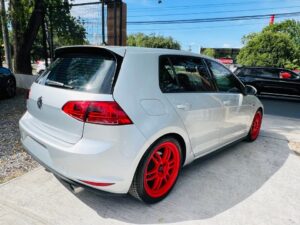 2017 Volkswagen Golf GTI