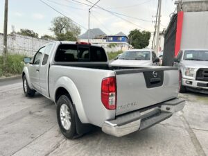 2017 Nissan  Frontier SV