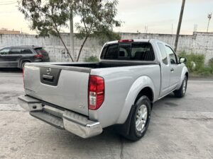 2017 Nissan  Frontier SV