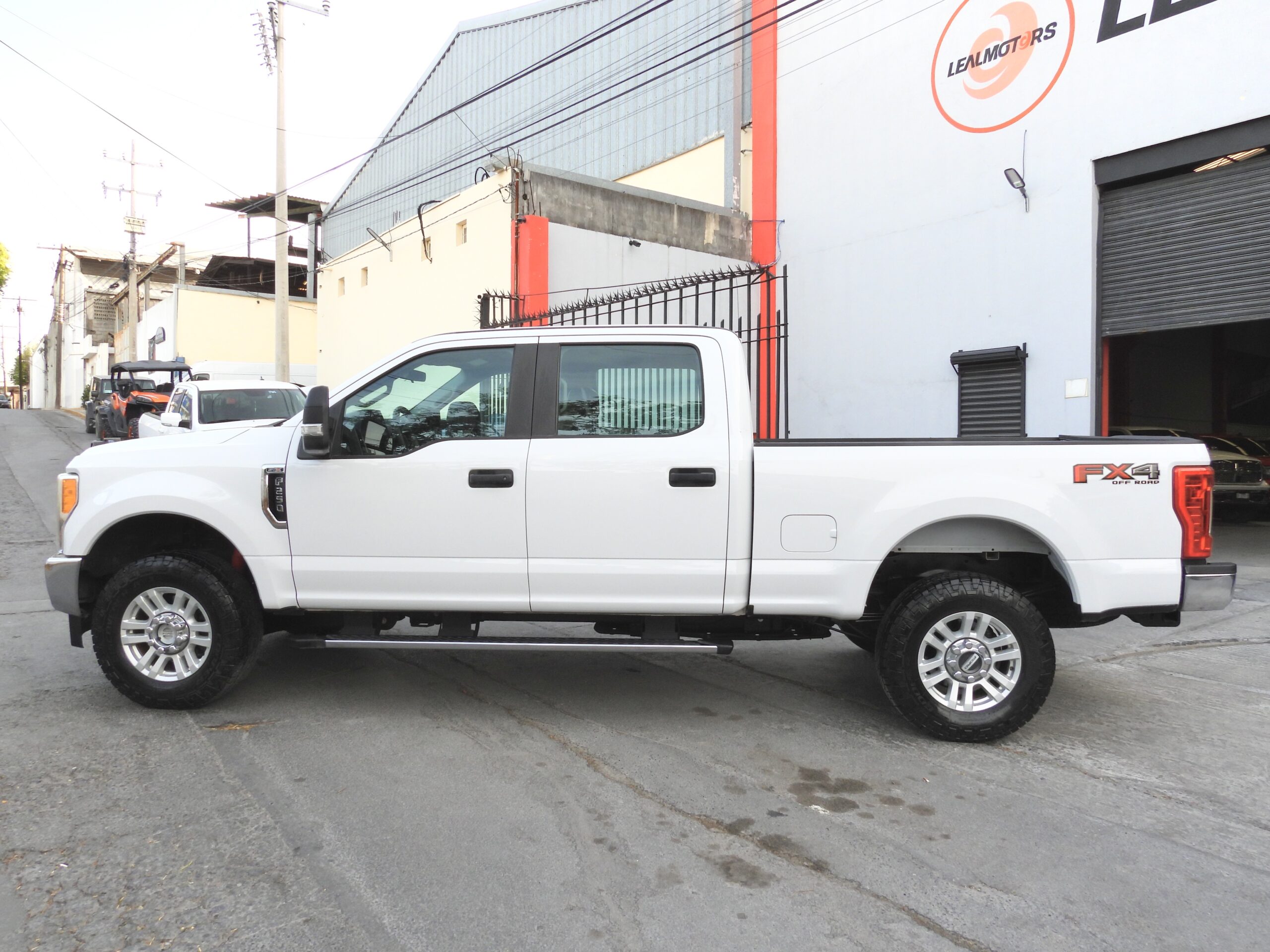 2017 Ford F250 STX