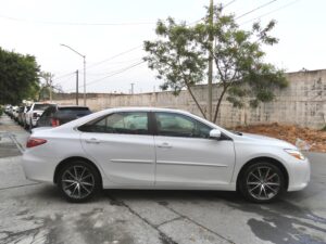 2016 Toyota Camry XSE