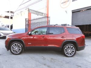 2017 GMC Acadia
