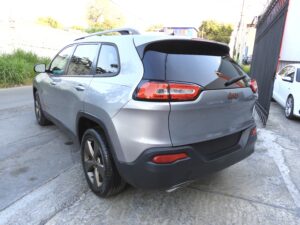 2016 Jeep Cherokee 1941 Aniversario