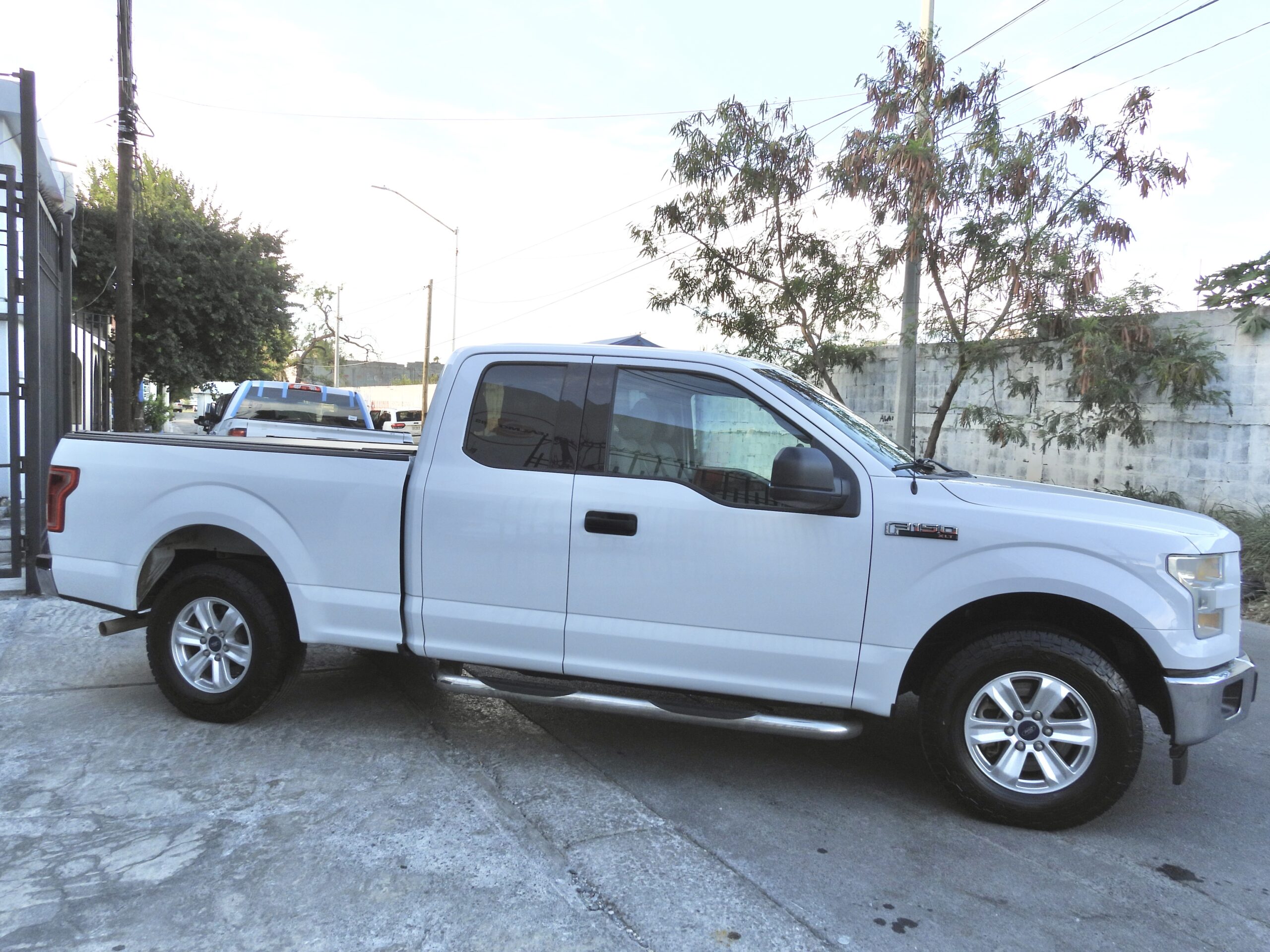 2017 Ford F150 XLT