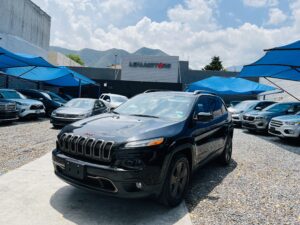 2016 Jeep Cherokee 1941 Aniversario